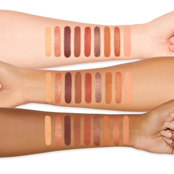 Too faced limited Edition face and eyeshadow palette in gingersnap - Picture 3 of 12